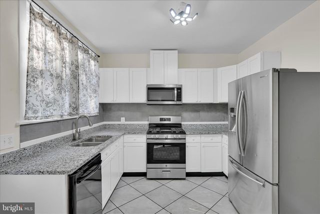 214 S LINCOLN AVE, Lebanon, PA 17042