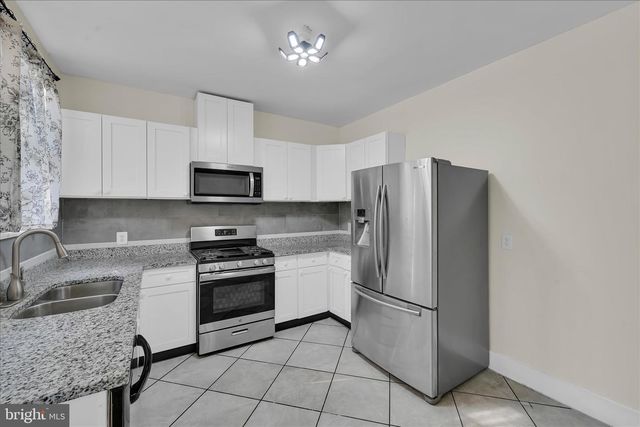 214 S LINCOLN AVE, Lebanon, PA 17042