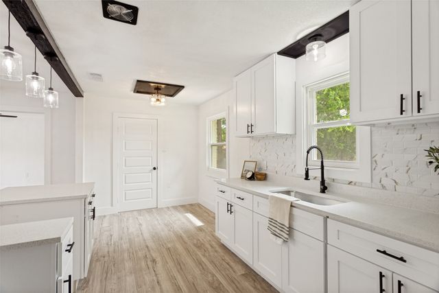 5325 Conroy Street, Fort Worth, TX 76134