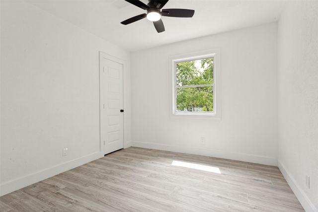 5325 Conroy Street, Fort Worth, TX 76134