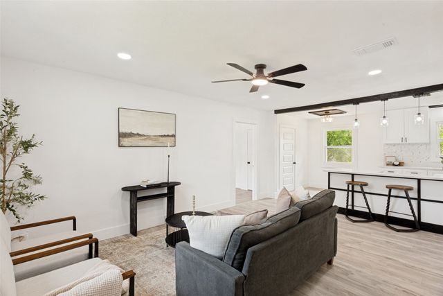 5325 Conroy Street, Fort Worth, TX 76134