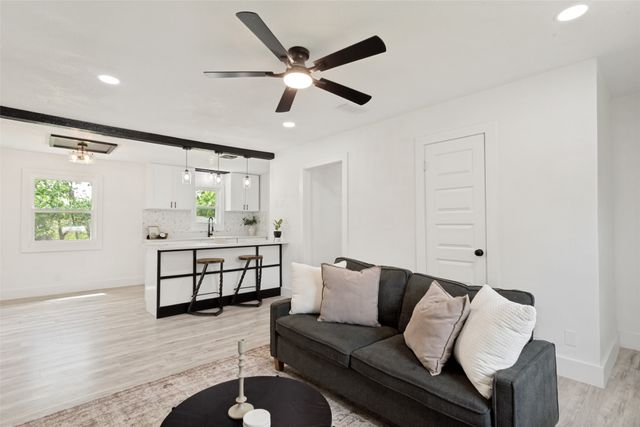 5325 Conroy Street, Fort Worth, TX 76134
