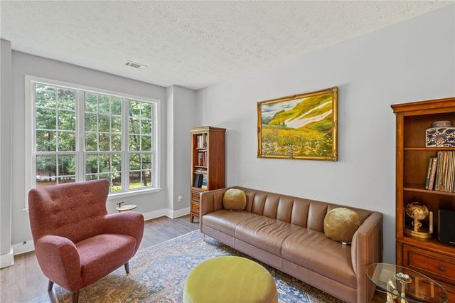 135 Sable Pointe Drive, Milton, GA 30004