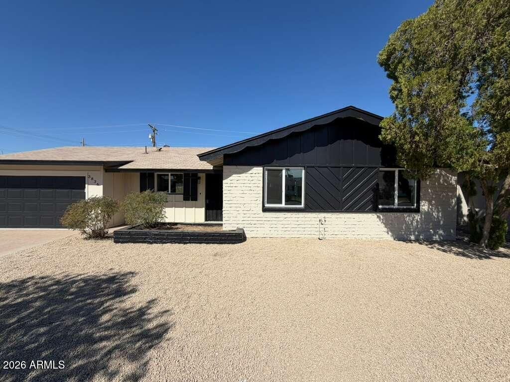 3836 W MYRTLE Avenue, Phoenix, AZ 85051