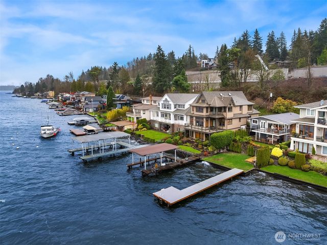 6631 Ripley Lane SE, Renton, WA 98056