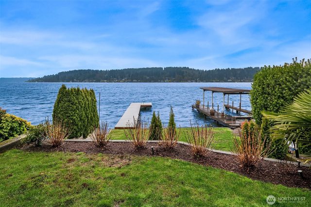 6631 Ripley Lane SE, Renton, WA 98056