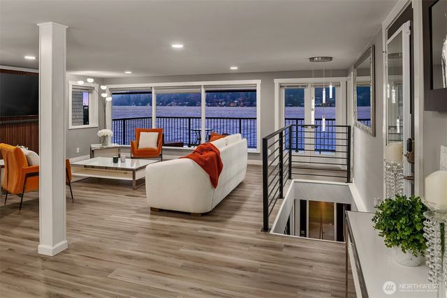 6631 Ripley Lane SE, Renton, WA 98056