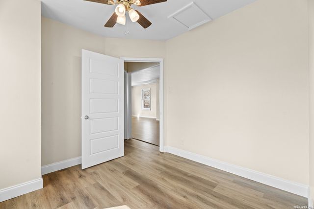 310 MERRY ANN DR, San Antonio, TX 78223
