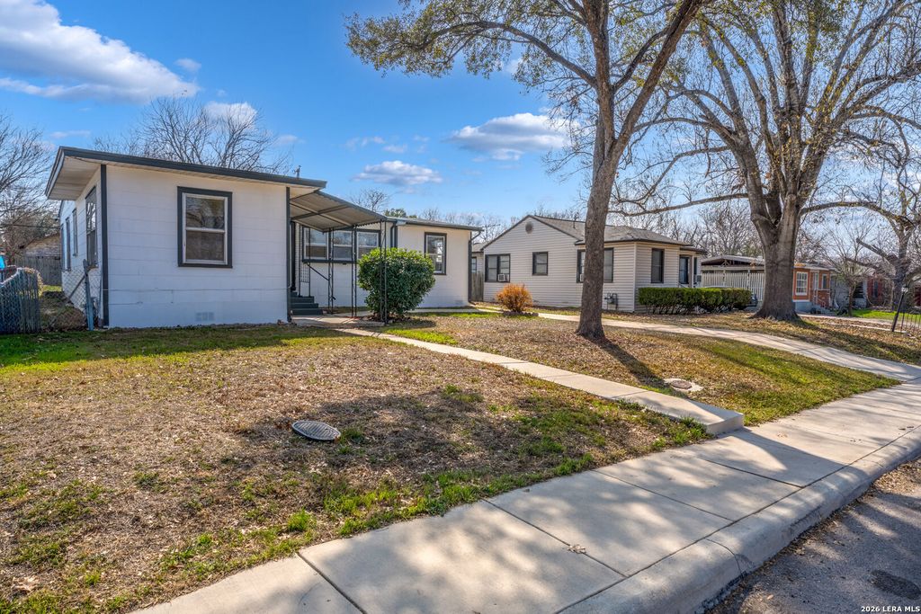 310 MERRY ANN DR, San Antonio, TX 78223