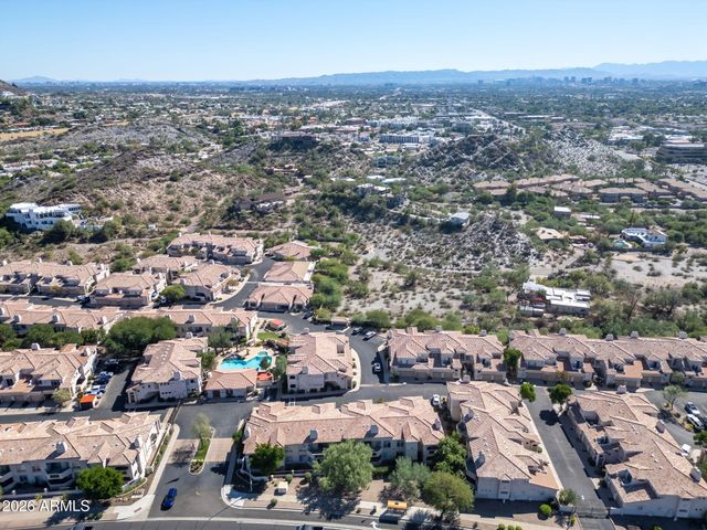 1747 E NORTHERN Avenue 102, Phoenix, AZ 85020