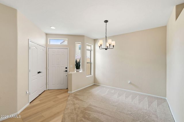 1747 E NORTHERN Avenue 102, Phoenix, AZ 85020