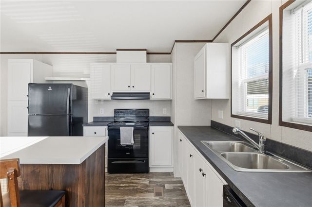 328 Festival, Canton Twp, PA 15301