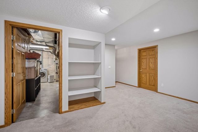 10205 Aetna Avenue NE, Monticello, MN 55362