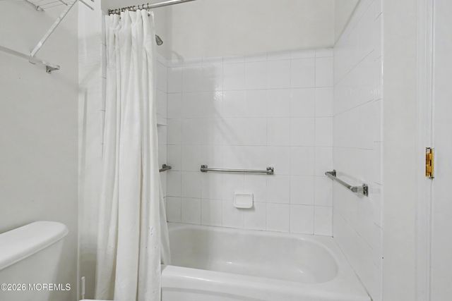 3 Ignatius Drive, Manchester, NJ 08759
