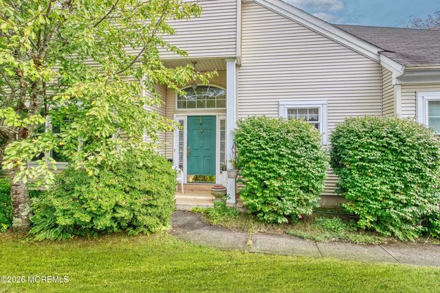3 Ignatius Drive, Manchester, NJ 08759
