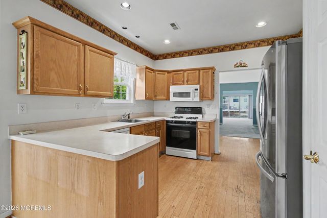 3 Ignatius Drive, Manchester, NJ 08759