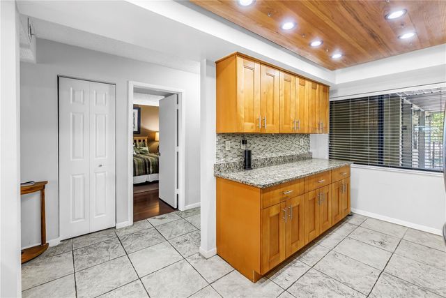 650 ISLAND WAY 204, Clearwater Beach, FL 33767