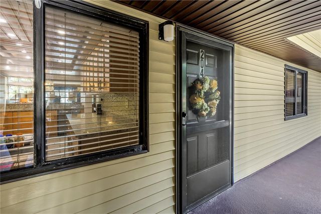 650 ISLAND WAY 204, Clearwater Beach, FL 33767