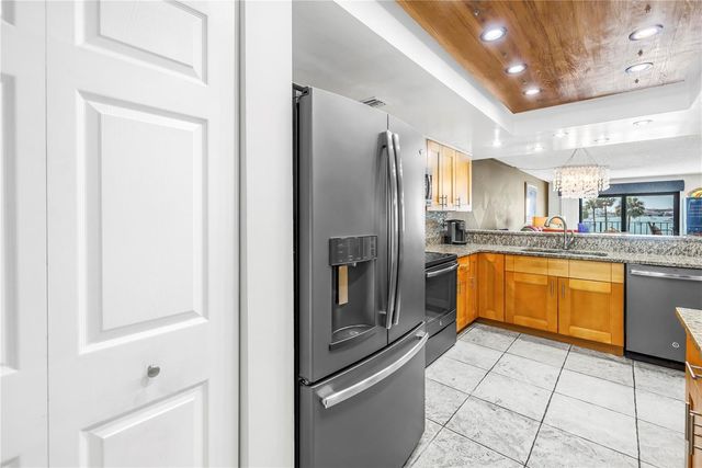 650 ISLAND WAY 204, Clearwater Beach, FL 33767