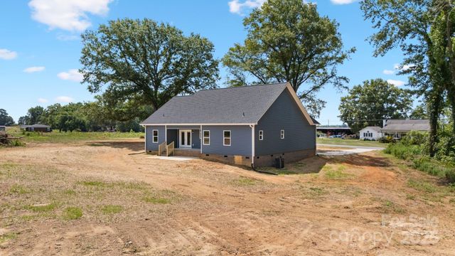 5436 NC 27 Highway, Vale, NC 28168