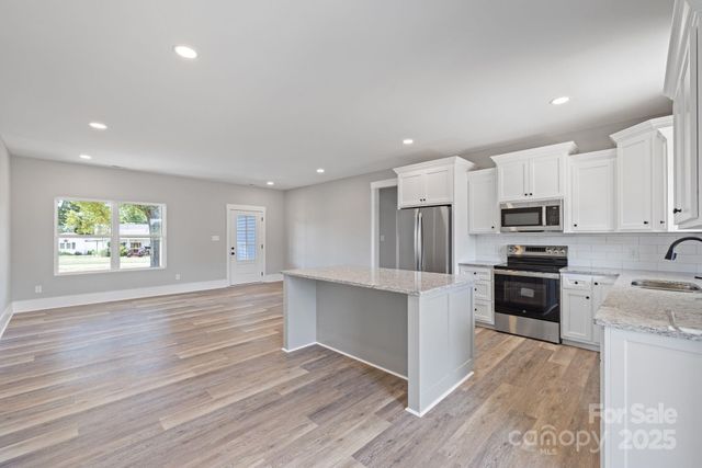 5436 NC 27 Highway, Vale, NC 28168