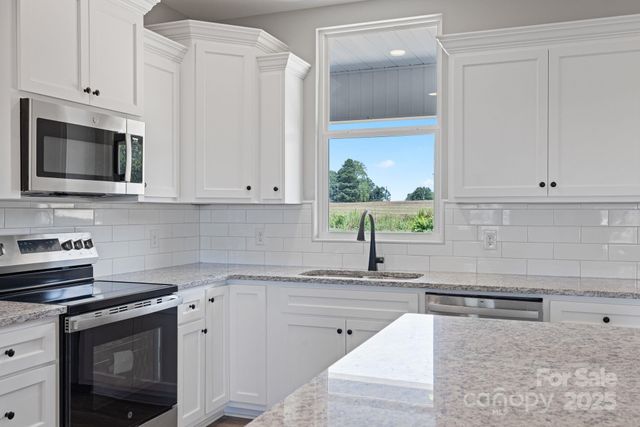 5436 NC 27 Highway, Vale, NC 28168
