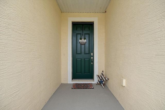 33 RIDGE ROAD, Palm Coast, FL 32137