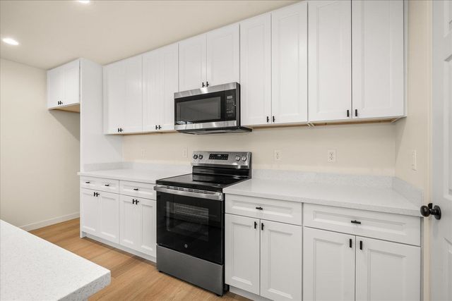 327 N Bannen Rd, Spokane Valley, WA 99216