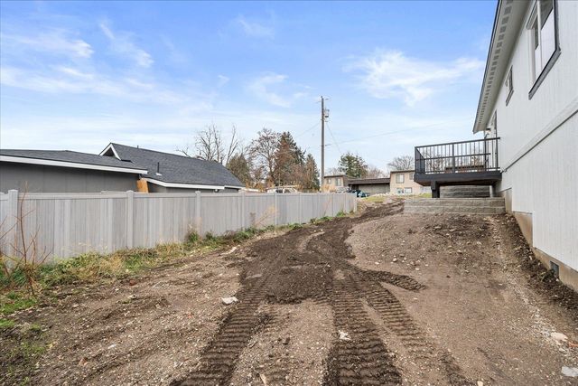 327 N Bannen Rd, Spokane Valley, WA 99216