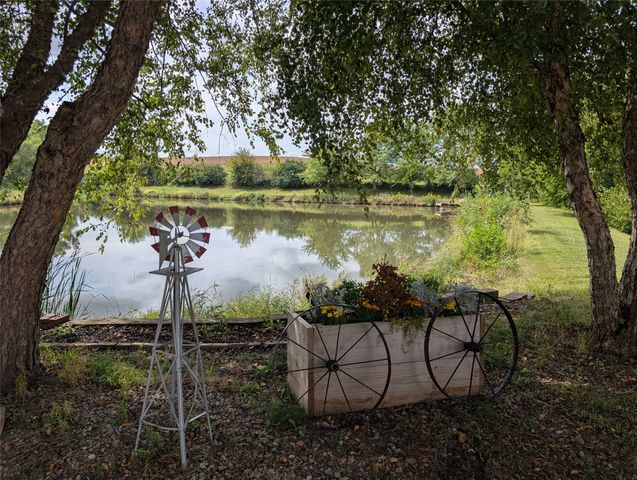 1834 Eaton Avenue, Leighton, IA 50143