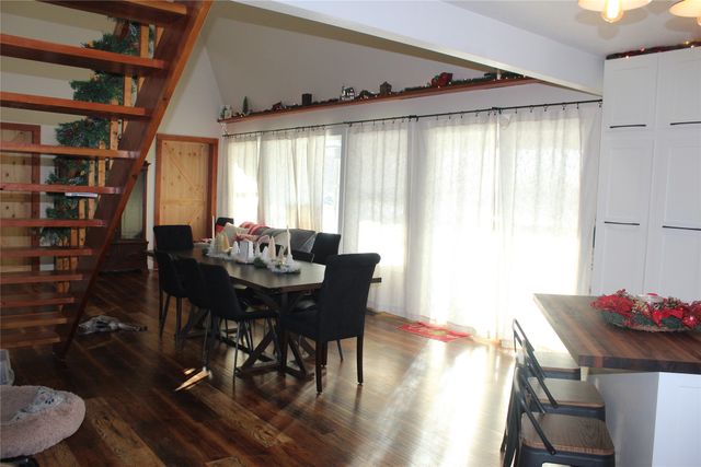 1834 Eaton Avenue, Leighton, IA 50143