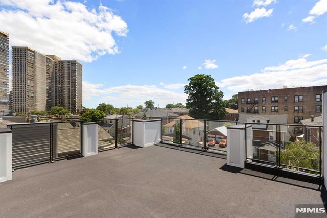 229 Wayne Avenue, Cliffside Park, NJ 07010