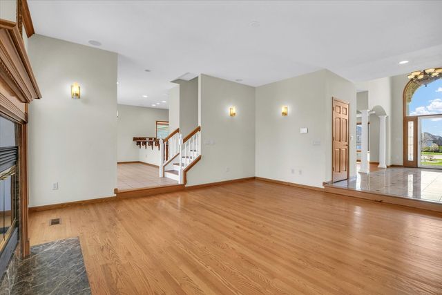 4412 Brittany Trail Drive, Champaign, IL 61822