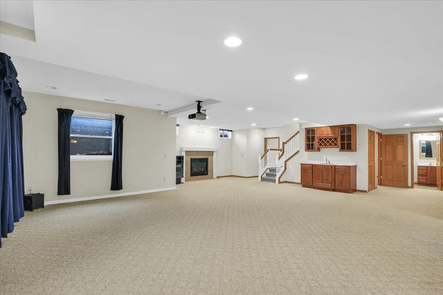 4412 Brittany Trail Drive, Champaign, IL 61822