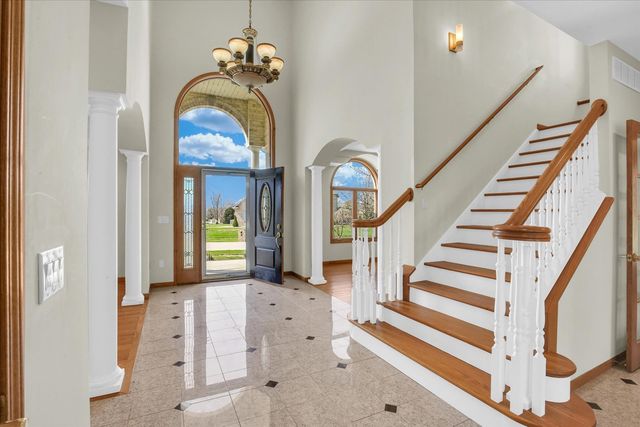 4412 Brittany Trail Drive, Champaign, IL 61822