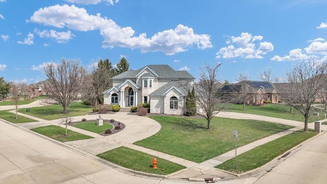 4412 Brittany Trail Drive, Champaign, IL 61822