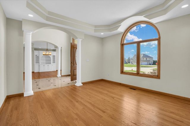 4412 Brittany Trail Drive, Champaign, IL 61822