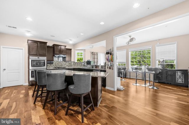 6728 OSBORNE HILL DR, Upper Marlboro, MD 20772