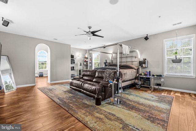 6728 OSBORNE HILL DR, Upper Marlboro, MD 20772