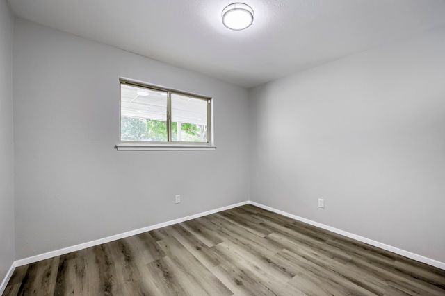 1521 Oakbrook Court, Lancaster, TX 75134