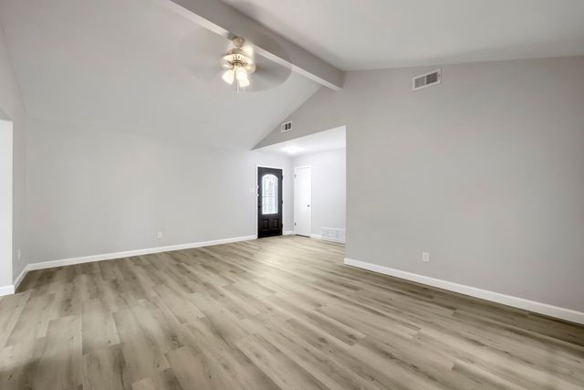 1521 Oakbrook Court, Lancaster, TX 75134