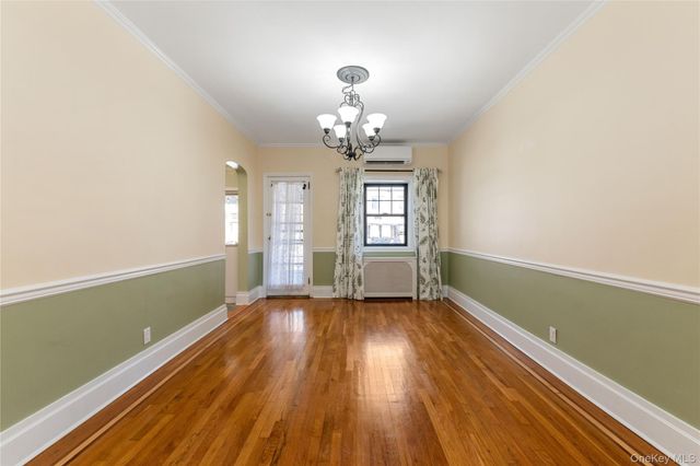 7712 83rd Street, Glendale, NY 11385
