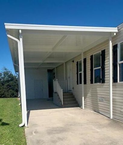 352 Mockingbird Avenue, Fort Pierce, FL 34982