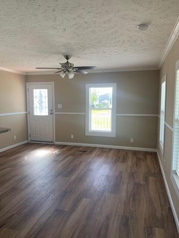 352 Mockingbird Avenue, Fort Pierce, FL 34982