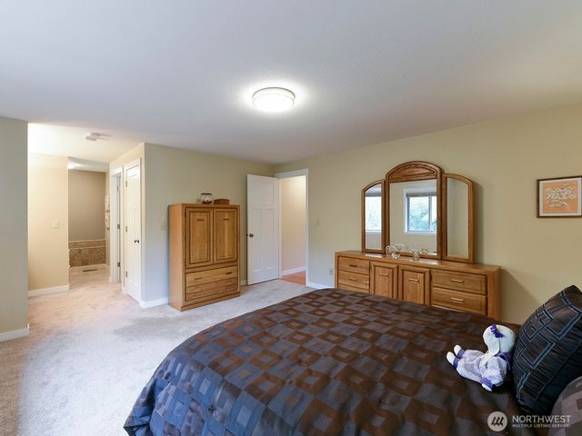 25216 238th Avenue SE, Maple Valley, WA 98038