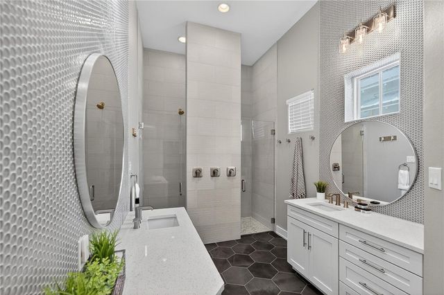 114 Barefoot Lane, Port Aransas, TX 78373