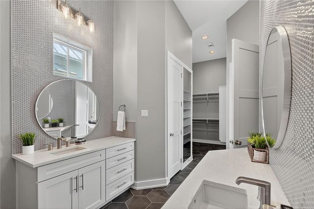 114 Barefoot Lane, Port Aransas, TX 78373