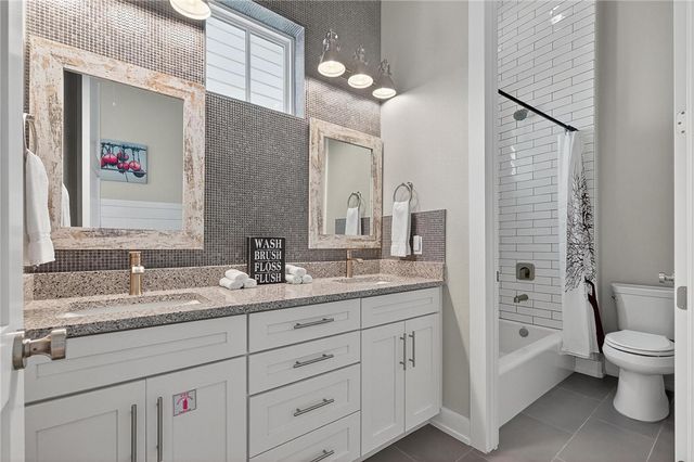 114 Barefoot Lane, Port Aransas, TX 78373