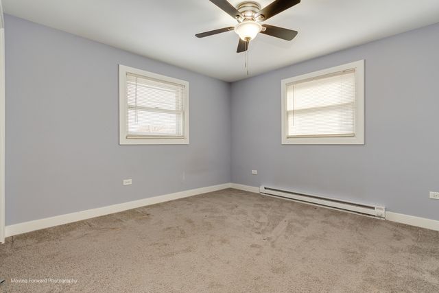 400 E Lafayette Street, Somonauk, IL 60552