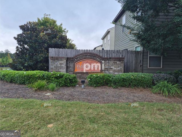 2 Longleaf Circle, Fairburn, GA 30213